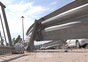 Dhjetë persona të lënduar nga një aksident mes tri veturave në Vushtrri