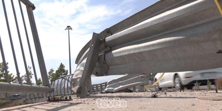 Dhjetë persona të lënduar nga një aksident mes tri veturave në Vushtrri