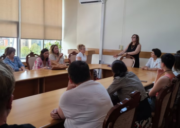 Albanologjia me pak studentë vendës dhe interesim të madh ndërkombëtar