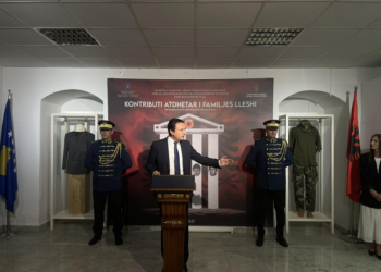 Ekspozitë për nder të familjes Lleshi, Kurti: Liria e pavarësia i ka rrënjët në gjakun e dëshmorëve