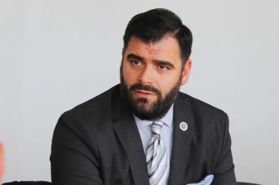 Ragmi Mustafi emërohet këshilltar i Bislimit