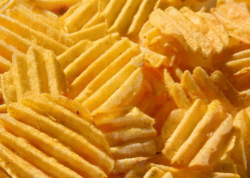 AUV flet për çipsat me përmbajtje kancerogjene nga Serbia të ndaluar në Kroaci