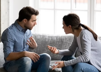 24 fjalitë që të thotë një narcisist