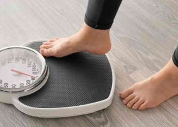 Pija freskuese që përshpejton rënien në peshë