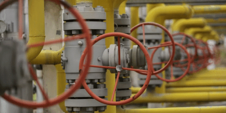 BE mbush rezervat me gaz natyror