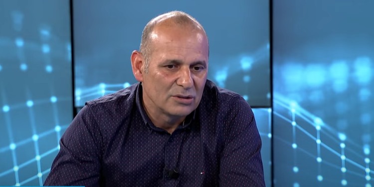 Canaj: Të merren seriozisht paralajmërimet e Macron për çështjen e vizave