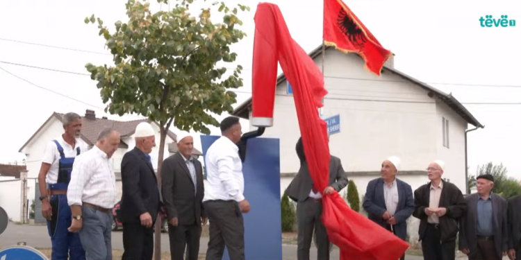 Fshati Dobërdelan bëhet me statujë të mistrisë