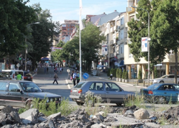 Shënohen grafite me përmbajtje përçarëse në Mitrovicë