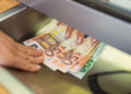 Frika nga investimet rrit kursimet e qytetarëve në banka