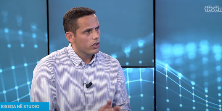 Gruda: Ligji për Zyrtarë Publik kishte për qëllim të mbushte administratën me njerëz të VV-së