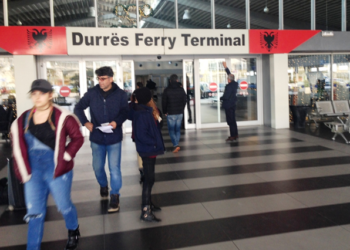 Fluks në portin e Durrësit, 9 mijë udhëtarë mbërritën vetëm dje