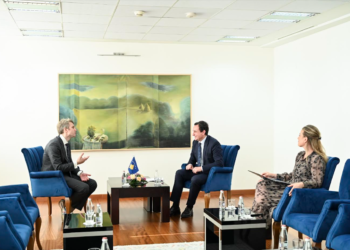 Kurti e pret në takim lamtumirës Drejtorin e Fondacionit Friedrich-Ebert-Stiftung, René Schlee