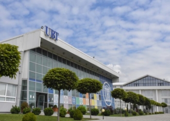 UBT mbetet institucioni më i pavarur akademik në Kosovë