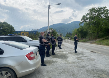 Stoltenberg e Osmani me interpretime të ndryshme për dërgimin e njësisë speciale në veri
