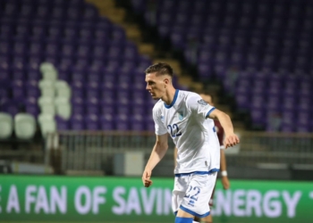 “Publiku na ndihmoi”/ Krasniqi: Ne nuk dorëzohemi