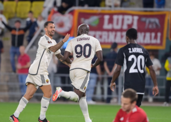 Lukaku shënon gol për fitoren e Romës