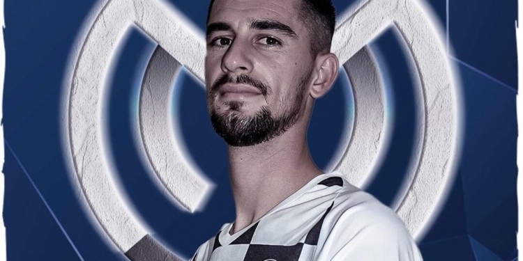 Zyrtare: Meriton Korenica prezantohet te Manisa