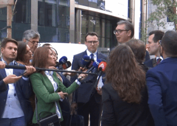 Vuçiq: Bisedimet përfunduan pa sukses