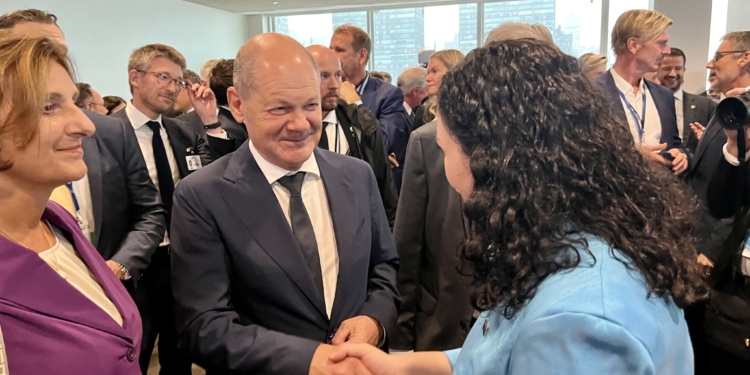 Osmani takon kancelarin Scholz: Krenarë për partneritetin e palëkundur me Gjermaninë