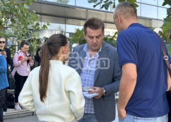 Përfundon seanca për dy të arrestuarit serb, pjesë të grupit që kryen sulm terrorist