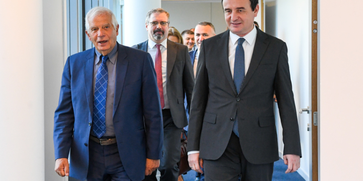 Kurti nis takimin me diplomatët evropianë