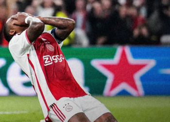 Ajaxi e Marseille barazojnë në ndeshjen dramatike