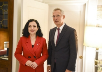 Presidentja Osmani sot në Bruksel, takohet me shefin e NATO-s