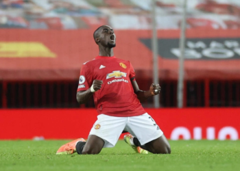 Bailly largohet nga Unitedi