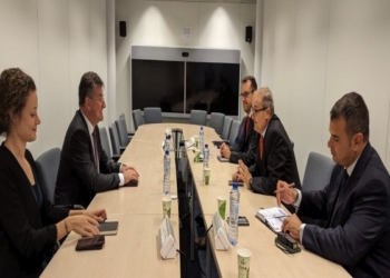 Lajçak takoi komandantin e KFOR-it në Kosovë