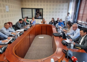 S’ka kuorum në Komision, dështon raportimi i ministrit Krasniqi