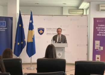 “Ndihma financiare dhe angazhimi politikë i BE-së rifillon kur Qeveria deeskalon situatën në veri”