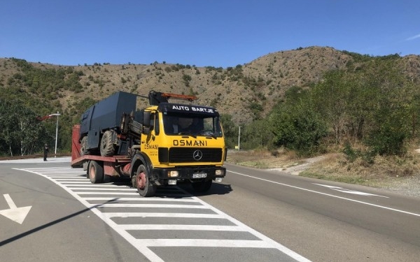 Policia e largon edhe një autoblindë të grupit që kreu sulm terrorist në Banjska