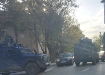 ​Policia bastis vilat e Radojiçiqit