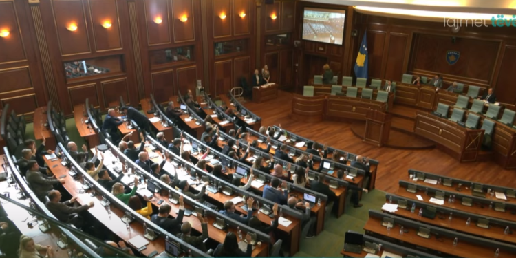 Kuvendi i Kosovës nuk po i zë asistentët e deputetëve