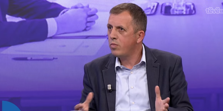 Zyba thotë se Lajçak ka gabuar gjatë ndërmjetësimit të dialogut dhe për këtë duhet të ndëshkohet