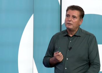 Bahtiri: Opozita po përdor çdo kartë për ta rrëzuar Kurtin