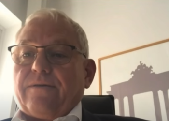 Deputeti gjerman: BE-ja nuk po e mban anën e Serbisë në dialog