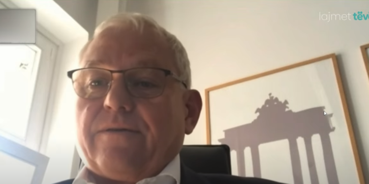 Deputeti gjerman: BE-ja nuk po e mban anën e Serbisë në dialog