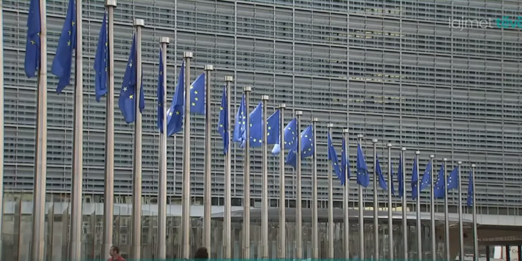 Kërkohet largimi i masave ndëshkuese ndaj Kosovës e marrja e masave ndaj Serbisë