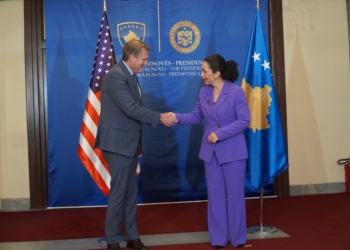 Kongresisti amerikan pas takimit me Osmanin, përmend rëndësinë e zbatimit të Marrëveshjes së Ohrit