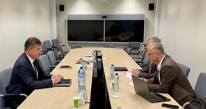 Bislimi dhe Lajçak në Bruksel, diskutojnë për takimin e nivelit të lartë