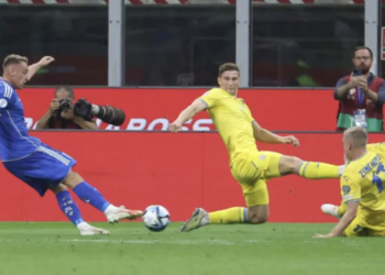 Italia rikthehet te suksesi, Frattesi: I lumtur për fitoren dhe golat