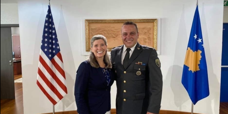 Maqedonci urohet nga senatorja amerikane Ernst