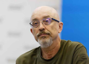 Zelenski shkarkon ministrin e Mbrojtjes, Oleksi Reznikov