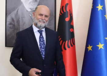 Petrit Malaj dekretohet ambasador i ri i Shqipërisë në Kosovë