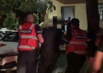 Zbardhet dosja e përgjimeve! Si ranë në kurth trafikantët e drogës nga agjenti i infiltruar