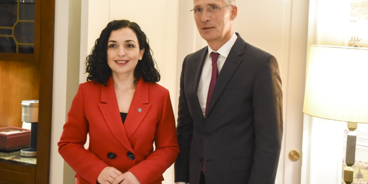 Osmani udhëtoi për në Bruksel, nesër takohet me shefin e NATO-s