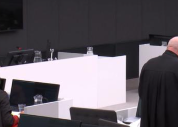 Mbrojtja e Thaçit kërkon emra nga dëshmitari që ka shkruar raporte për shkelje të pretenduara të kryera nga UÇK-ja