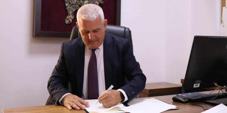 Sveçla: Nga sot, Kosova dhe Maqedonia e Veriut me pika të përbashkëta të kalimit kufitar