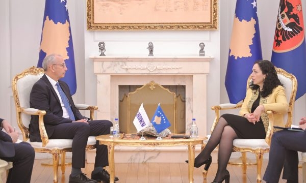 Osmani – Davenportit: Serbia të mbahet përgjegjëse për sulmin terrorist, të ndërmerren masa ndaj saj